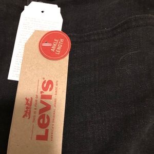 levis jeans